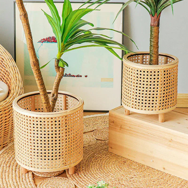 Ma boutique cache pot en osier et bois avec pied