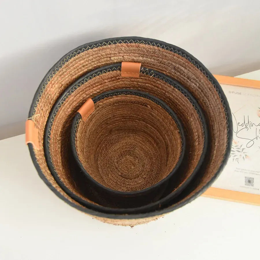 Ma boutique cache pot en osier style ancien